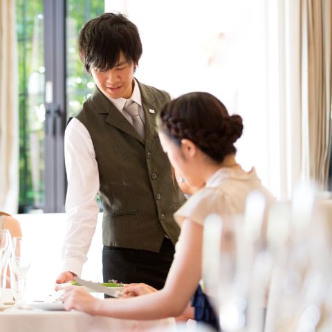 レストランサービス